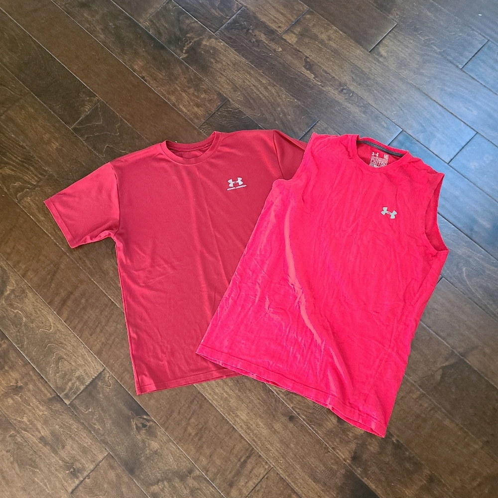 Underarmour men's shirts(2) size medium